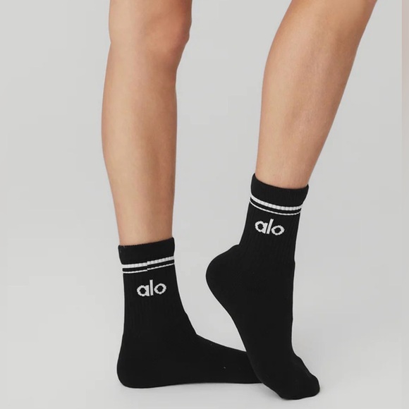 ALO Yoga Trio Socks - Picture 2 of 4